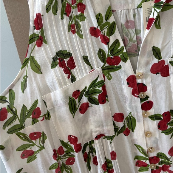 NWT Vera for Anthropologie Floral Buttondown Tank in White, size 1X - Picture 5 of 8